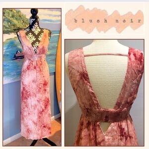 Blush Noir,Beautiful Red, Soft Tie-Dye Maxi Dress, V-Neck & V-Back, EUC, Size M